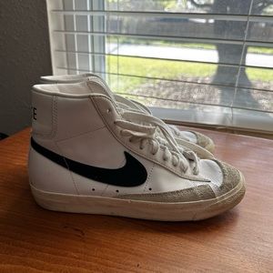 Nike Blazers Black & White